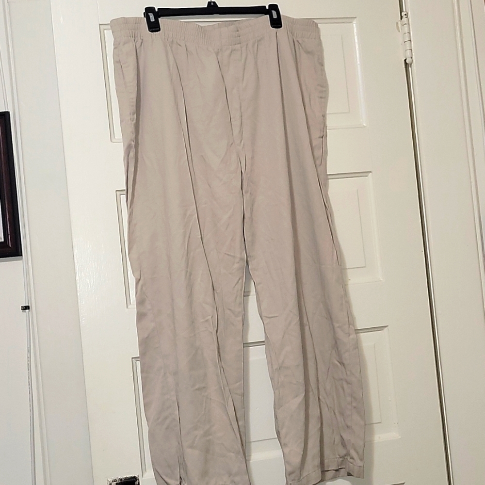 Basic Editions Khaki pants